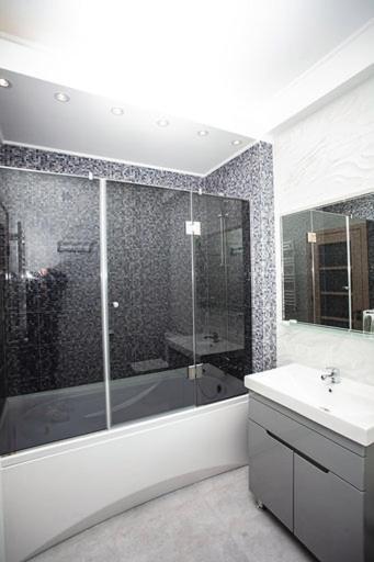 Sky House Exclusive Apartments Кишинів Екстер'єр фото